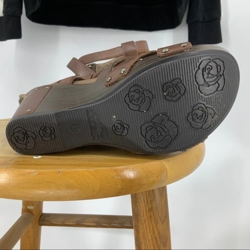 Dansko Freda platform wedge sandal 6 1/2 -7